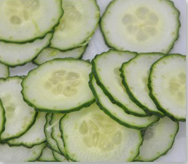 Cucumber slices Rebanadas de pepino
